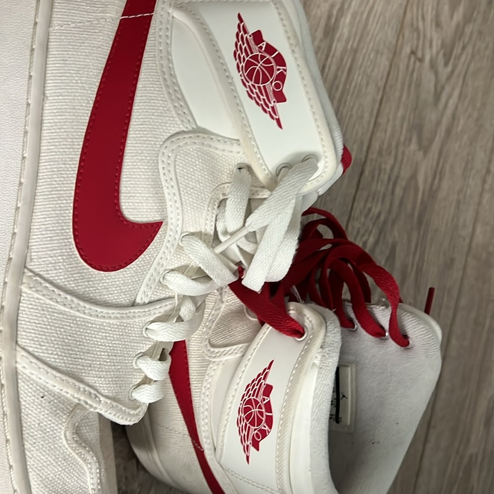 Nike Ajko White Canvas Shoes - image 6